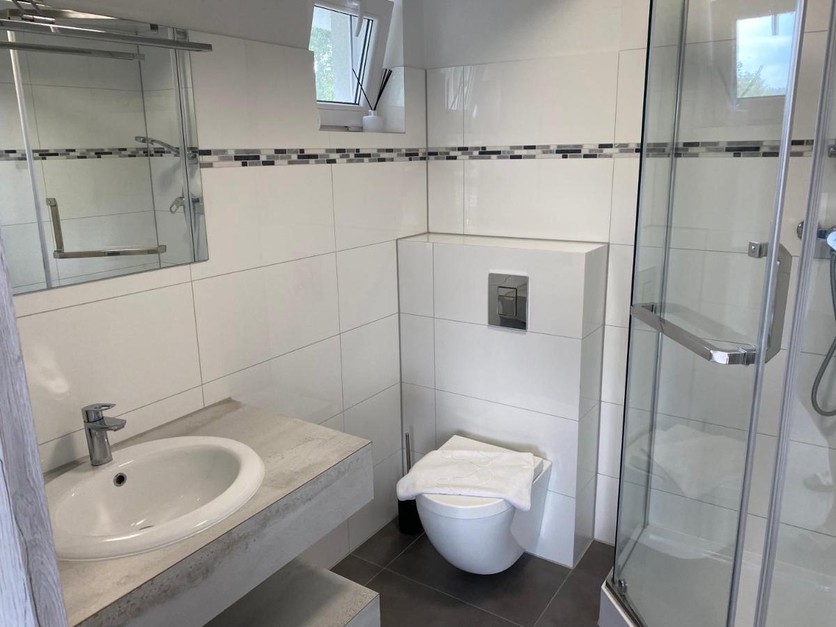 Pensjonat Dlugie Nowicki Rooms & Apartments Kültér fotó